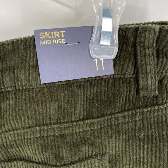 Indigo Rein Juniors Dark Green Corduroy Mini Skirt size 11 - Picture 4 of 4